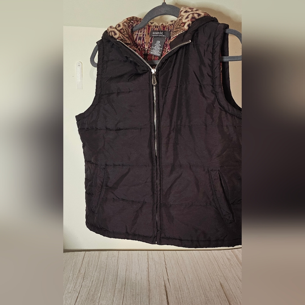 Geirge ME By Mark Eisen -Dark Brown Vest With hood